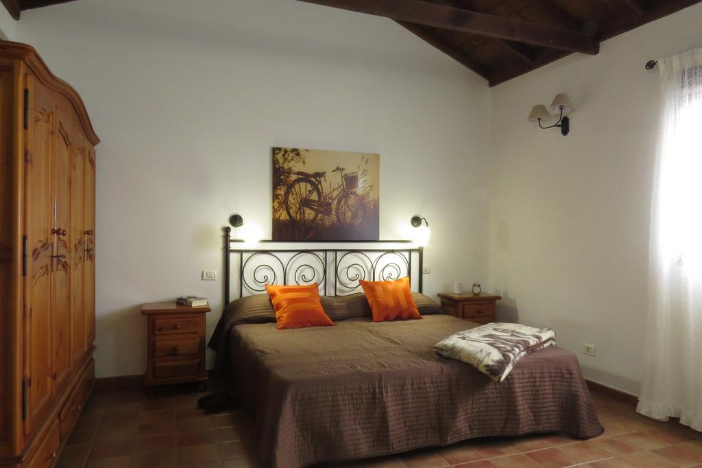 Casa La Lomada Guest House Telde Ngoại thất bức ảnh