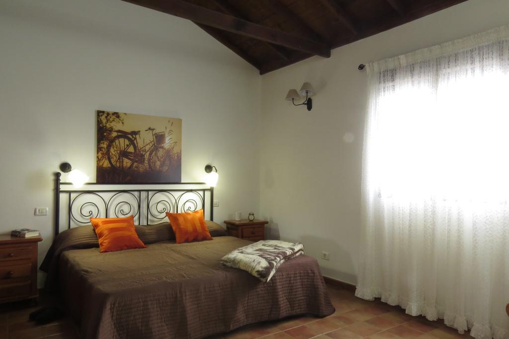 Casa La Lomada Guest House Telde Ngoại thất bức ảnh