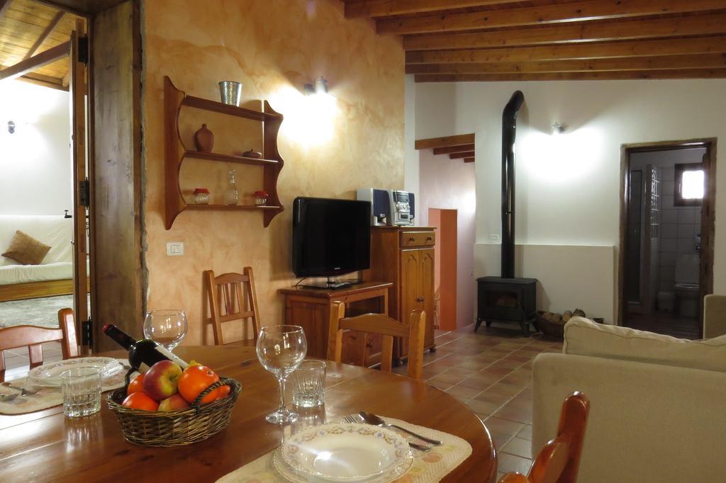 Casa La Lomada Guest House Telde Ngoại thất bức ảnh