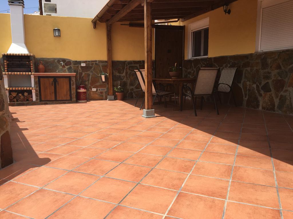 Casa La Lomada Guest House Telde Ngoại thất bức ảnh