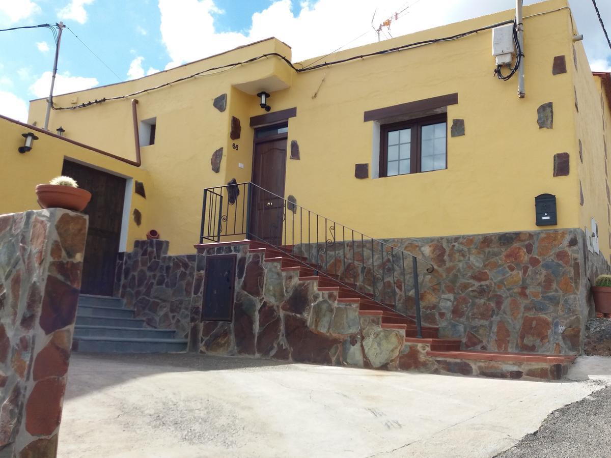Casa La Lomada Guest House Telde Ngoại thất bức ảnh
